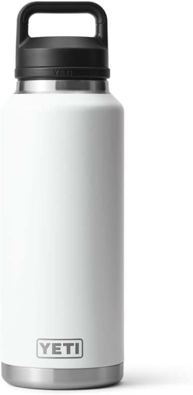 YETI Rambler Trinkflasche 46 oz (1,3 L) Weiss – Edelstahl Trinkflasche, Wasserflasche Sport mit Chug