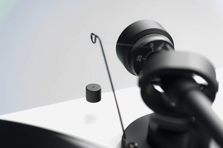 Pro-Ject Essential III SB, Audiophiler „Best Buy“ Plattenspieler mit elektronischer Geschwindigkeits