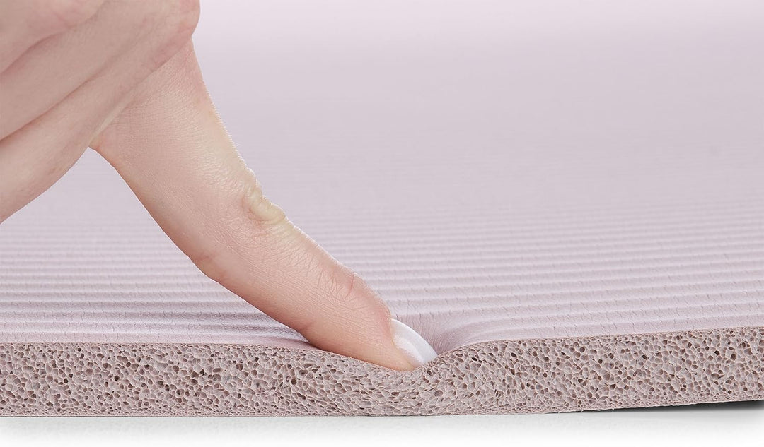 HyperMotion Yogamatte NBR 183x61x1,5 cm Altrosa, Extra Dick 15 mm, Rutschfest, mit Trage- und Stretc