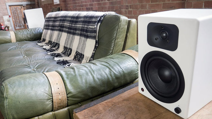 wavemaster TWO NEO soft white – Regallautsprecher-System (60 Watt) mit Bluetooth-Streaming, digitale