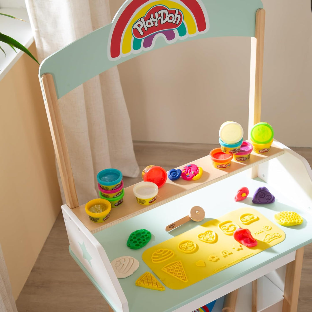 roba x Play-Doh Eisstand - Spielset aus FSC-zertifiziertem Holz mit 12 Knetdosen, Holzwerkzeug, Schü
