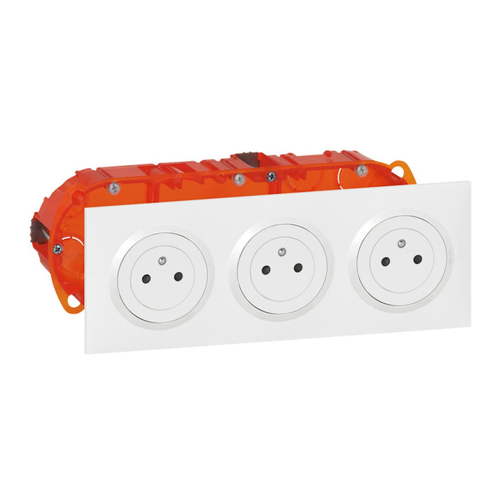 Legrand - Set mit 3 Steckdosen, 2P + T, Oberfläche, dooxie 16 A, vorverdrahtet, Weiss