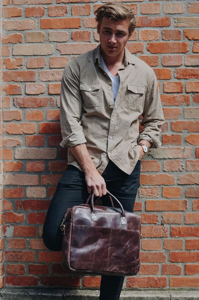 HOLZRICHTER BERLIN Briefcase Aktentasche (M). Handgefertigte grosse Tragetasche, Laptoptasche und Um