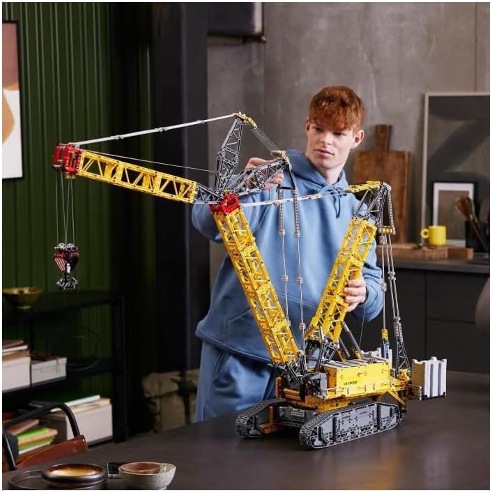 LEGO Technic Liebherr LR 13000 Raupenkran Set, Baue das ultimative ferngesteuerte Baufahrzeug-Modell
