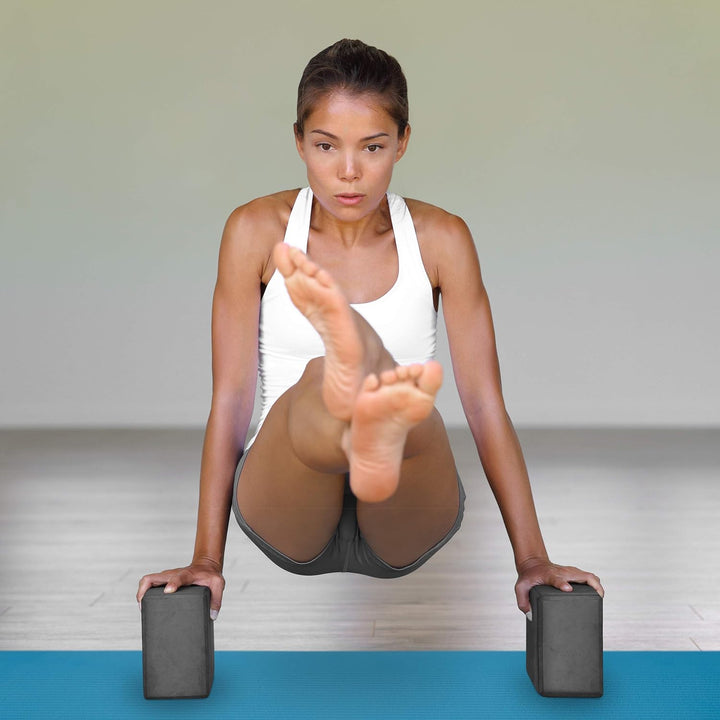 Relaxdays Yogamatte, 1 cm dick, für Pilates, Fitness, gelenkschonend, mit Tragegurt, Gymnastikmatte