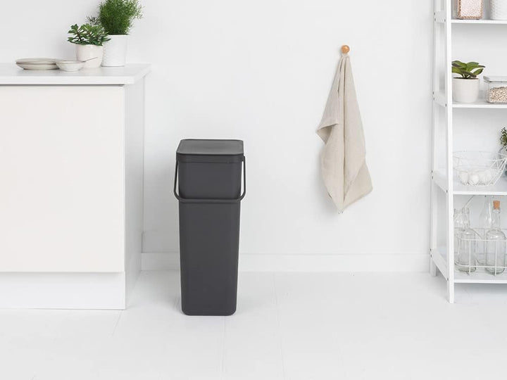 Brabantia Recyclingeimer Sort & GO 40 L Grau Grey 40 Liter Mülleimer, Grey 40 Liter Mülleimer