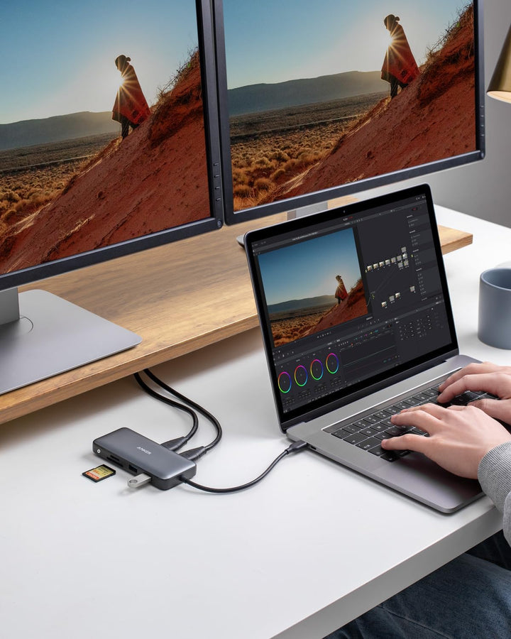Anker PowerExpand 8-in-1 USB-C Adapter, USB-C Media Hub, Dual 4K HDMI, 100W Power Delivery 1 Gbps Et