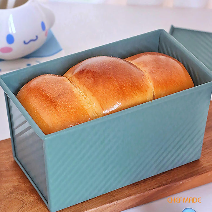 CHEFMADE Pullman Kastenform mit Deckel, 0,5 kg Teigkapazität, Antihaft-Brotform, Karbonstahl, Backfo