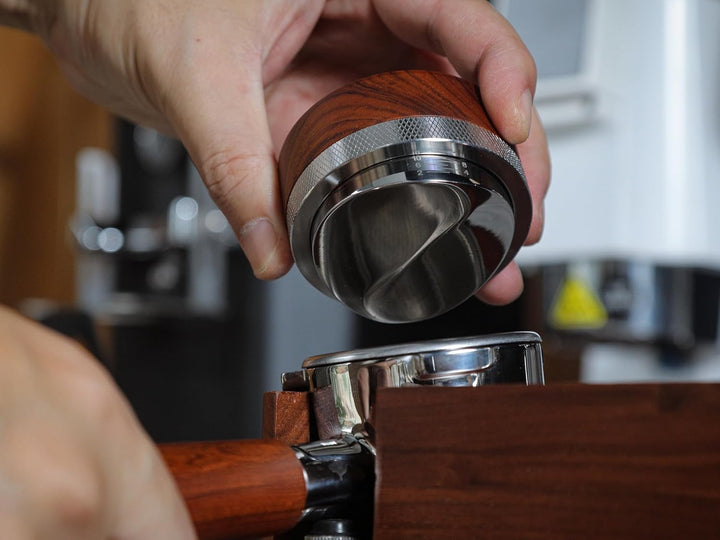 58mm Espresso Distribution Tool, Rosenholzgriff, Kaffee-Verteiler, verstellbare Tiefe, Espresso-Nive