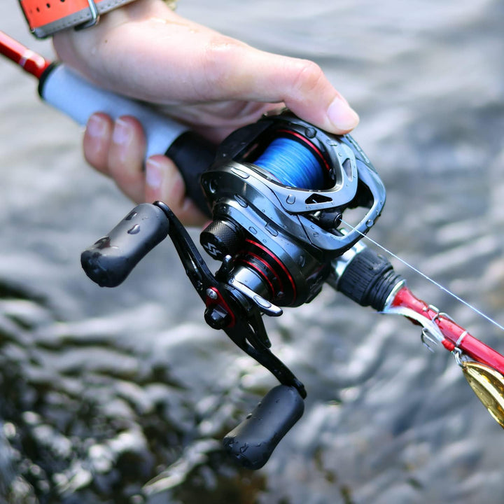 Sougayilang MAX Baitcasting Rolle 8.0:1 High Speed Gear Ratio Angelrolle 18LB Kohlefaser Drag Baitca