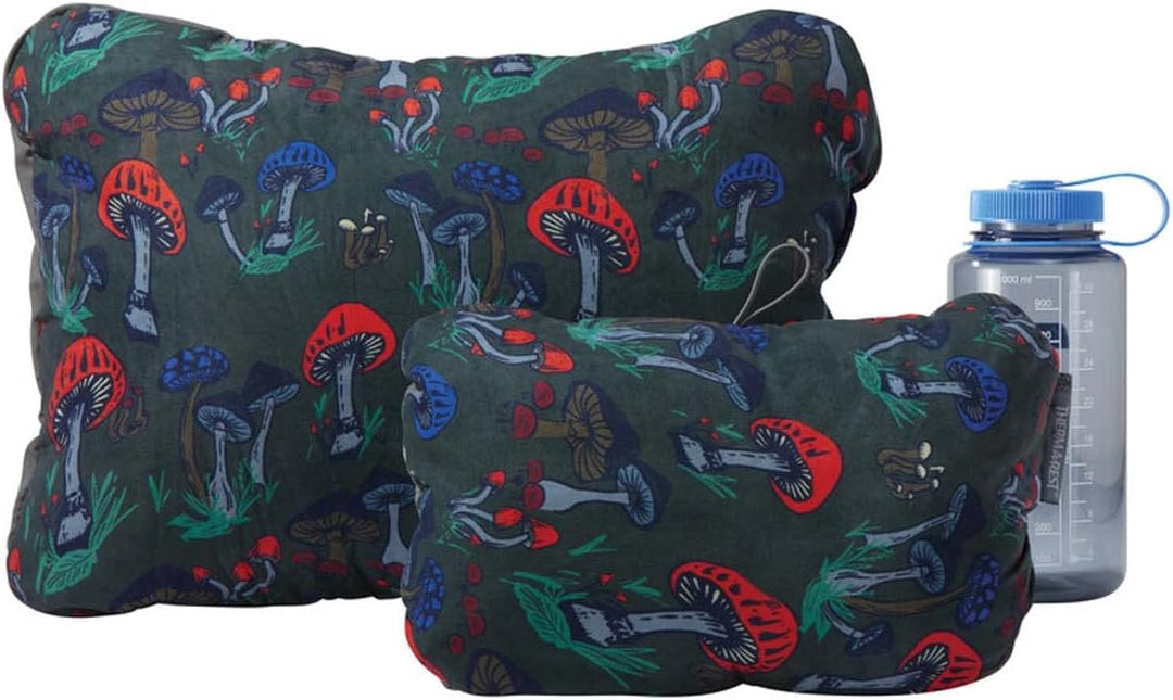 Therm-a-Rest Cinch Komprimierbares Kissen Large grün/bunt L (38 x 56 x 18 cm) Funguy Print, L (38 x