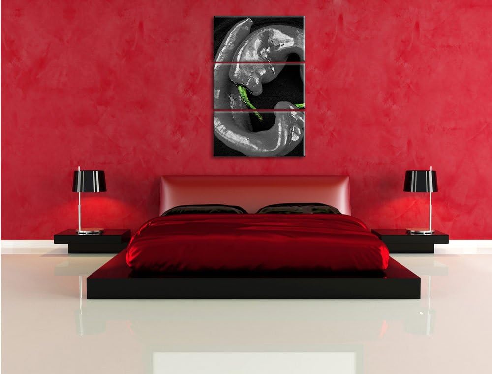 Pixxprint scharfe Chilischoten als Leinwandbild/Grösse: 3 Teilig (120x80) / Wandbild/Kunstdruck/fert