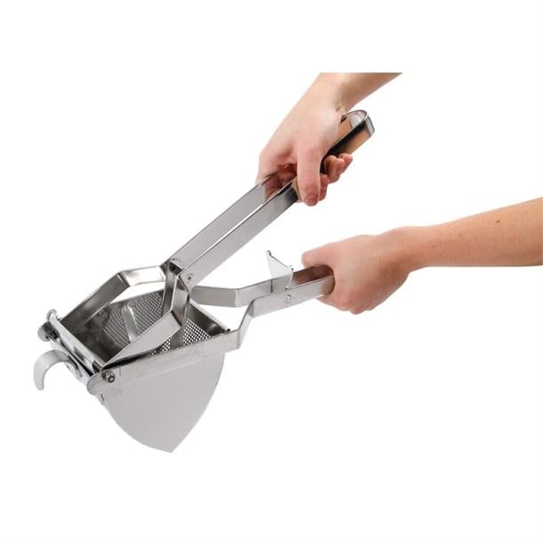 Vogue 12770 heavy-duty Kartoffelpresse, 4(L)x 4(W)"/ 100x 100mm