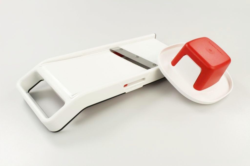 TUPPERWARE Mando-Junior Chef Mandolino Reibe weiss rot 10121