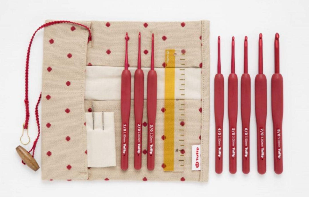 TULIP Etimo Red Crochet Hook Häkelnadel-Set TED-001e, Rot 1,8/2/2,2/2,5/3/3,5/4/5mm Red, 1,8/2/2,2/2