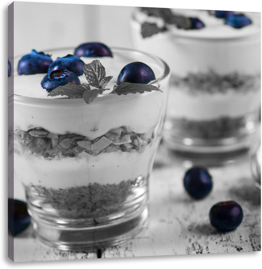 Pixxprint Blaubeerjoghurt mit Müsli als Leinwandbild/Grösse: 70x70 cm/Wandbild/Kunstdruck/fertig bes