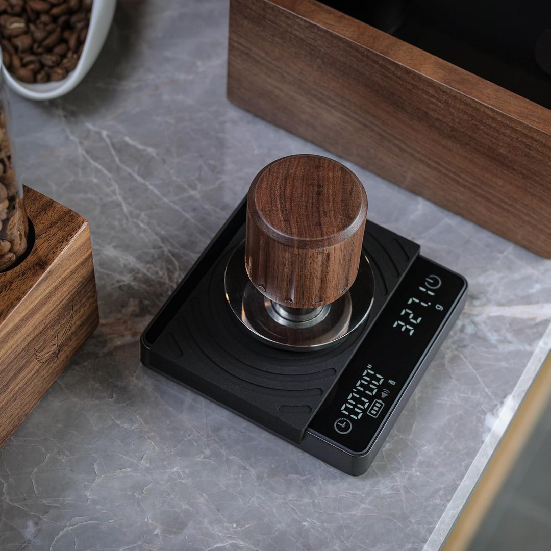Espresso Tamper 58,5mm Walnuss – mit Klick Feedback | , 30 lb Feder &amp; Edelstahl-Flachbasis für IMS,