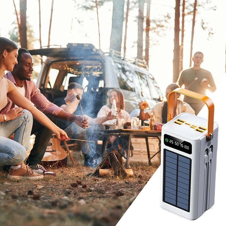 Solar Ladegerät - 120W Externes Powerbank - 50000mAh Überlebensausrüstung mit Licht 4 Ausgänge 3 Ein