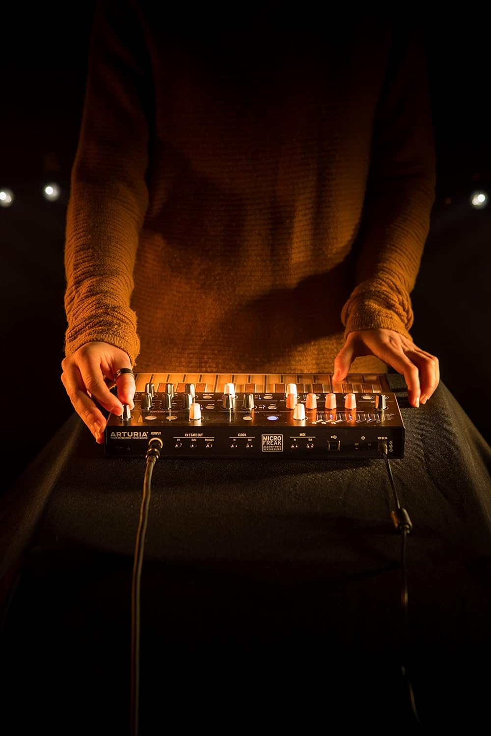 Arturia - MicroFreak Synthesizer Keyboard - 25-Key Hybrid Synth with PCB Keyboard, Wavetable & Digit