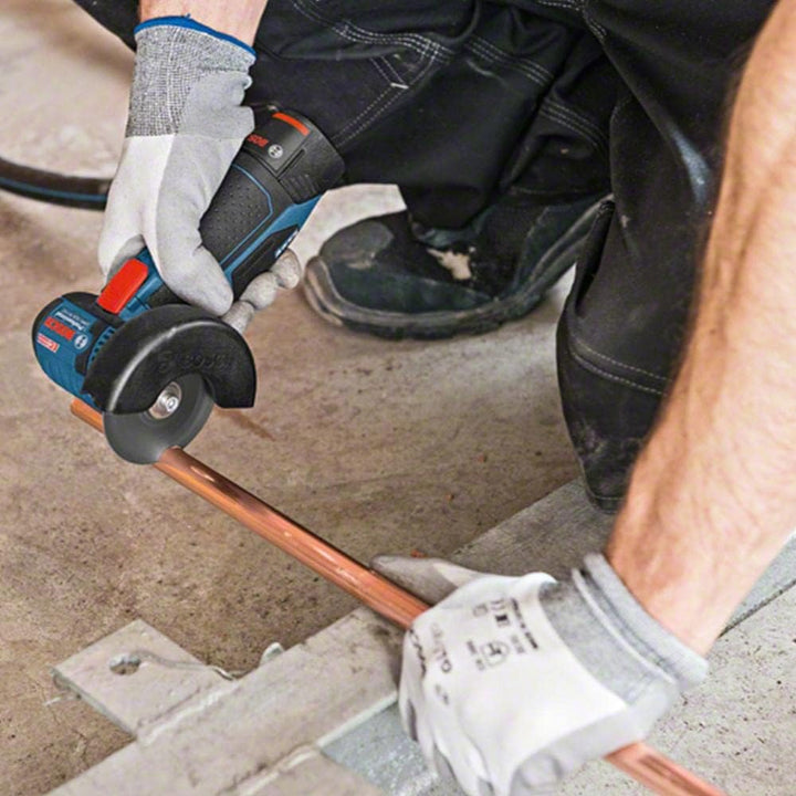 Bosch Professional 12V System Akku Winkelschleifer GWS 12V-76 (3 Trennscheiben, Scheibendurchmesser: