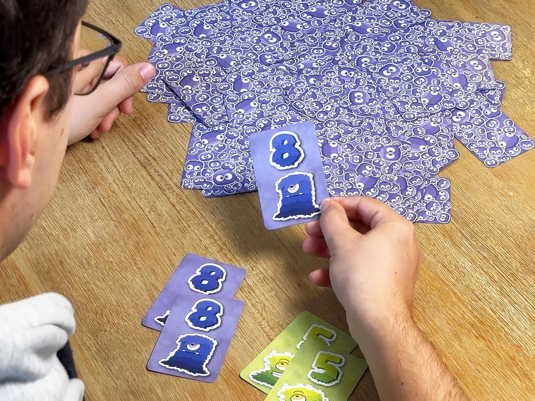 Merkur - Flusen | agile und lustiges Kartenspiel | 110 Karten inklusive | Zeit ca. 20 Minuten | ab 8