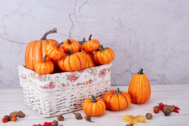 Miaikoe Paket von 12 Pcs Verschiedene Grössen Künstliche gefälschte orange Grosse Faux Ernte Kürbiss