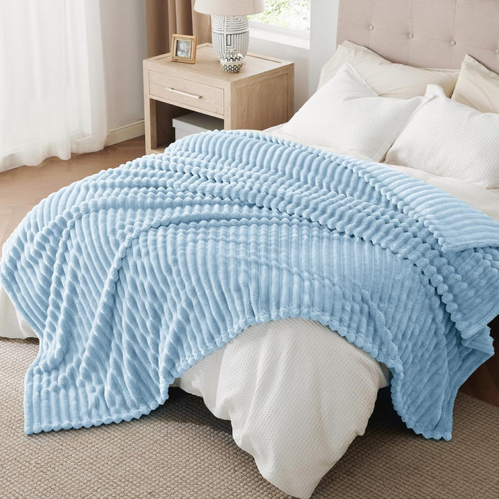 BEDSURE kuscheldecke 220x240 für Zimmer Deko - Tagesdecke, Wolldecke & Fleecedecke, Sofadecke, Weich