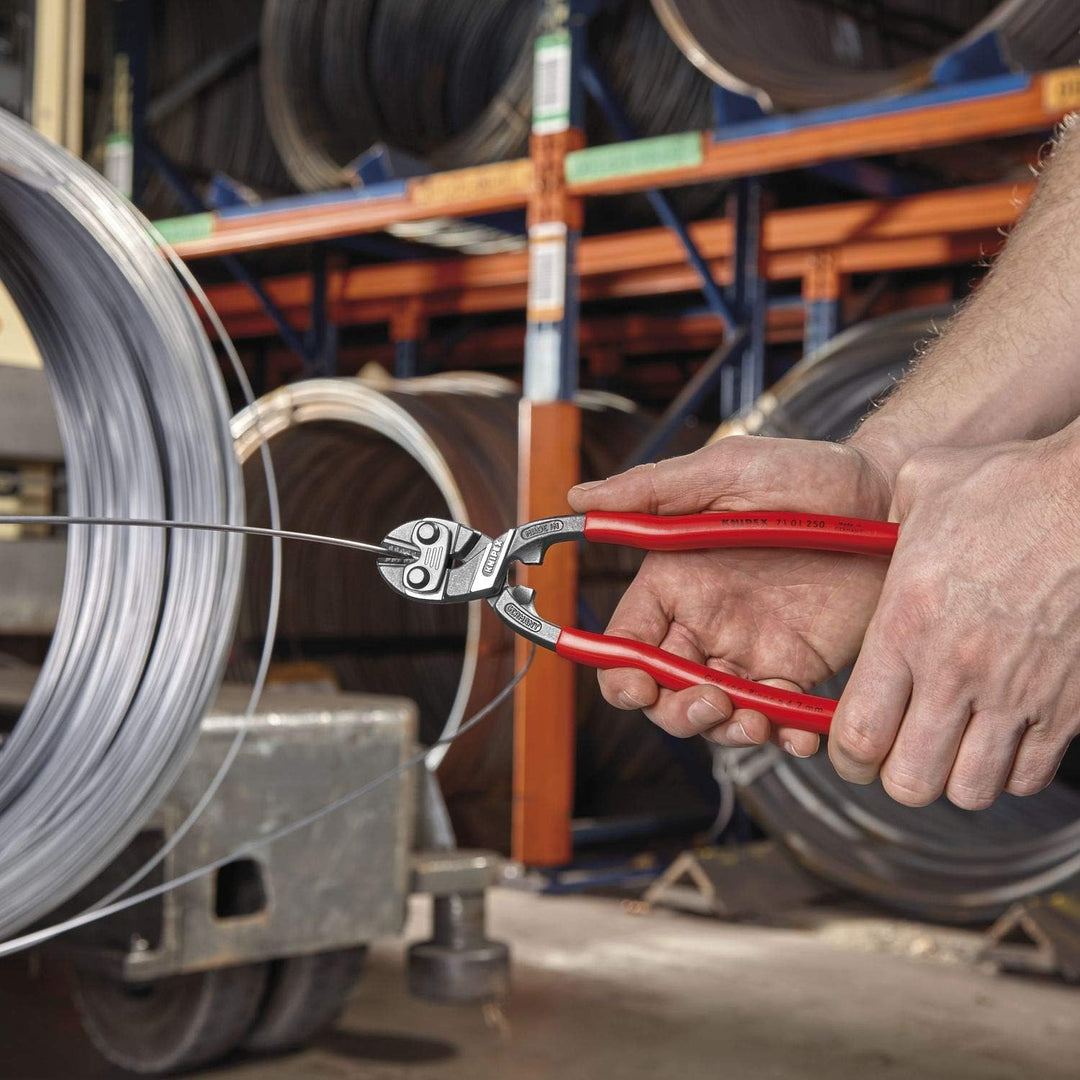 Knipex CoBolt® Kompakt-Bolzenschneider schwarz atramentiert, mit Kunststoff überzogen 200 mm 71 31 2
