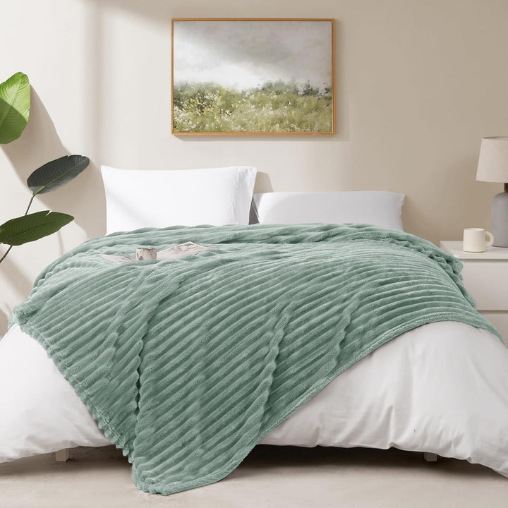 WAVVE Kuscheldecke Flauschig Decke, Fleecedecke, Sofadecke, Couchdecke, Weiche Flanell Wohndecke für