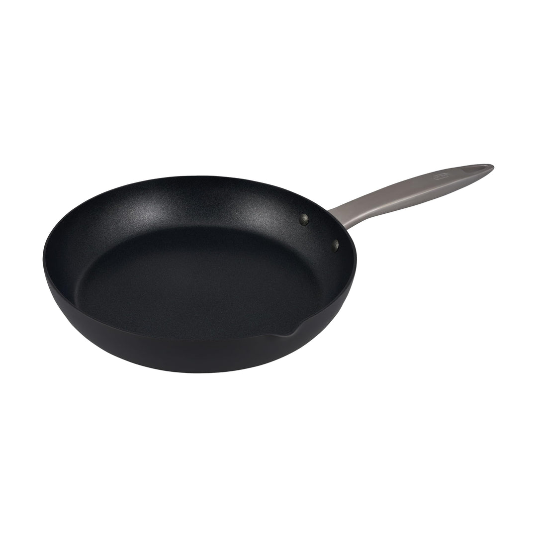 Zyliss | Ultimate Pro Pfanne | E980176 | Antihaftbeschichtung | 24 cm | mit Ausgiesser | schwarz | A