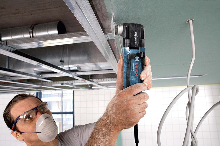 Bosch Professional Multi-Cutter GOP 30-28 (Starlock-Werkzeugaufnahme, 300 Watt, inkl. 1x StarlockPlu