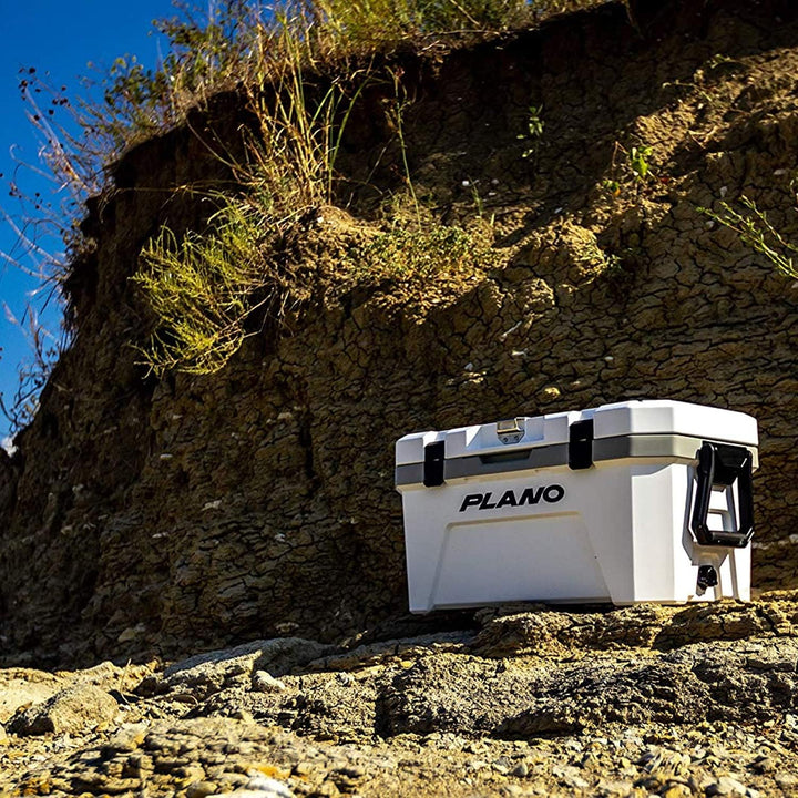 PLANO Frost-Kühlbox - 5 Tage Eiskühlbox, Picknickbox, Gefrierschrank, Camping-Kühler, Angeln, Kühlbo
