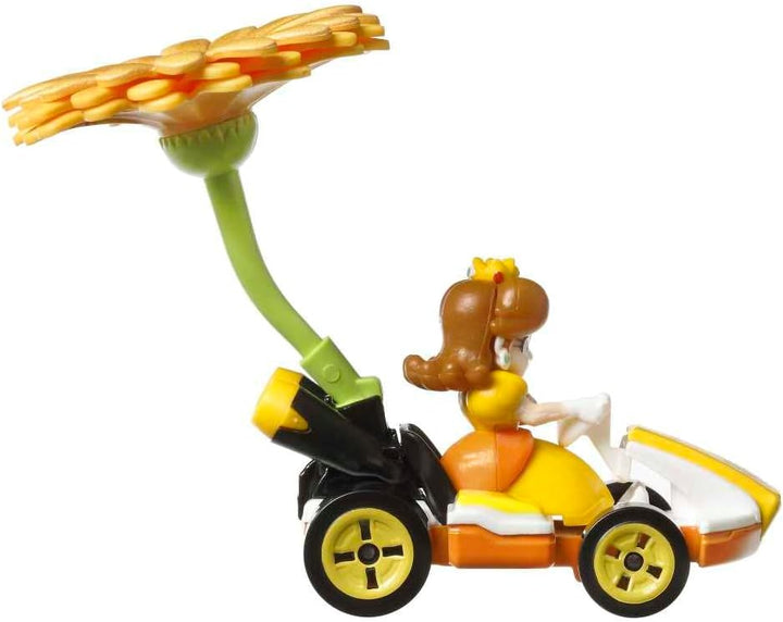 Hot Wheels Mario Kart Princess Dasiy Standard Kart mit Flower Glider Spielzeugfahrzeug für Kinder ab