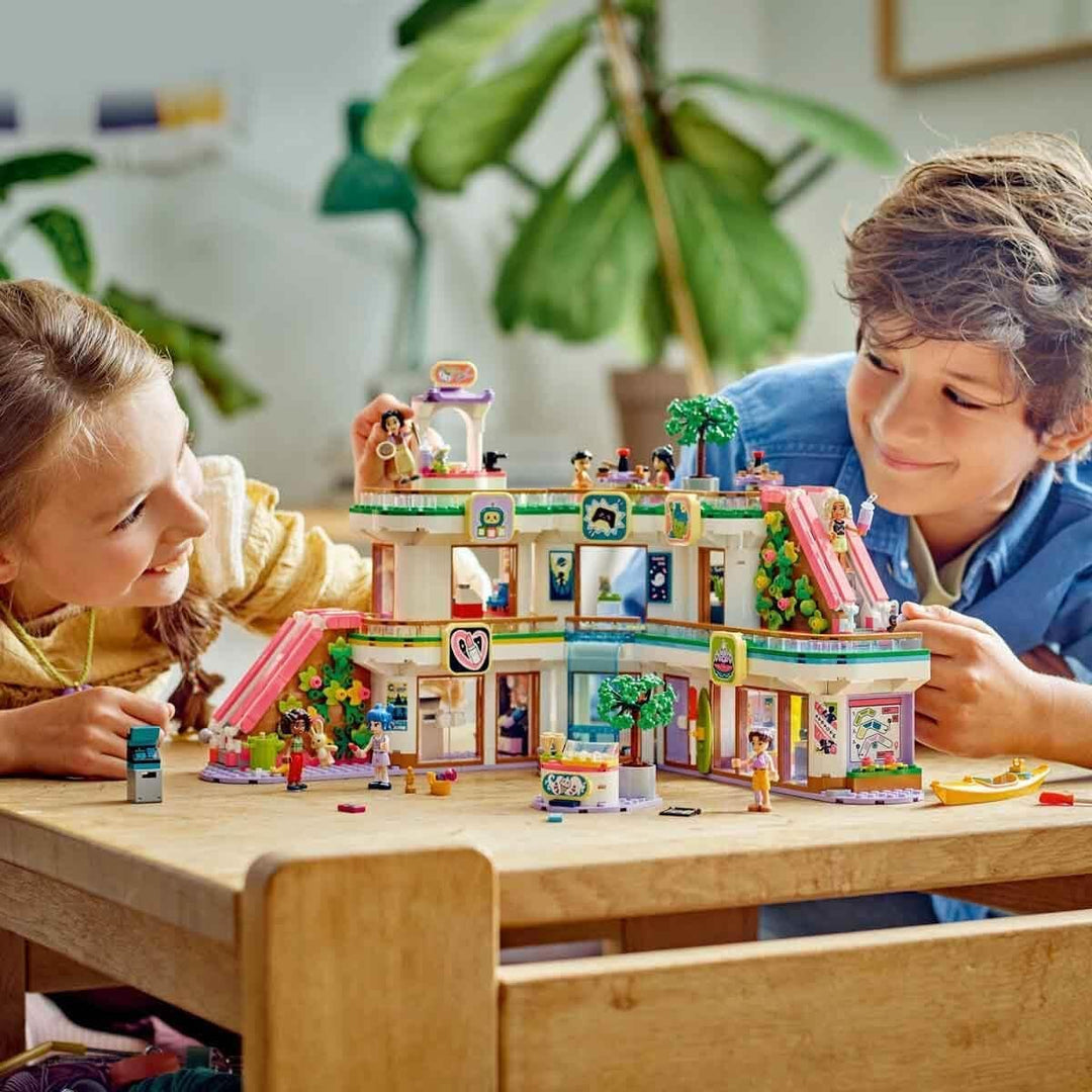 Lego Friends Heartlake City Kaufhaus, Puppenhaus-Spielzeug für Mädchen und Jungen, Set mit Figuren,