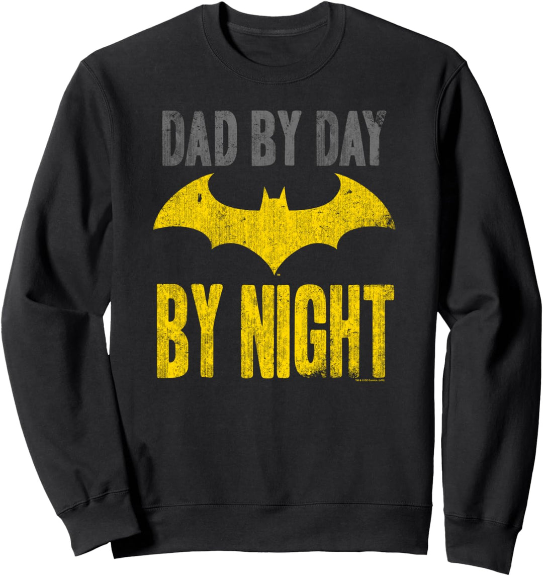 Batman Dad by Day Papa bei Tag, Batman by Nacht Sweatshirt