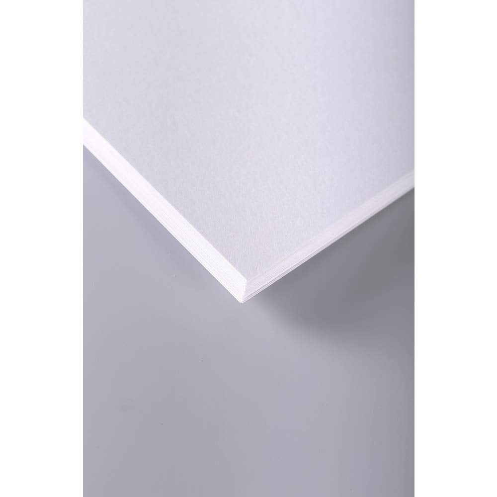 Clairefontaine 37330C - Ries mit 250 Bogen Zeichen- und Skizzenpapier DIN A4 21x29,7 cm, 250g, feink