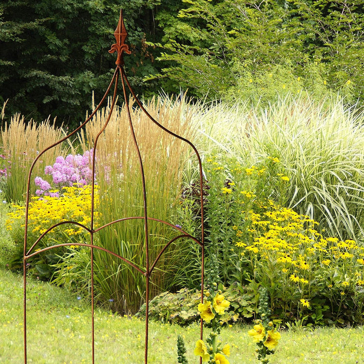 Gerry Rankgitter Rankhilfe Obelisk quadratisch m. Lilie Rankgerüst Metall Eisen Rost Deko (146cm hoc