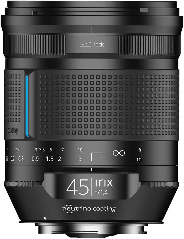 Irix 45 mm f/1.4 Libelle für Pentax