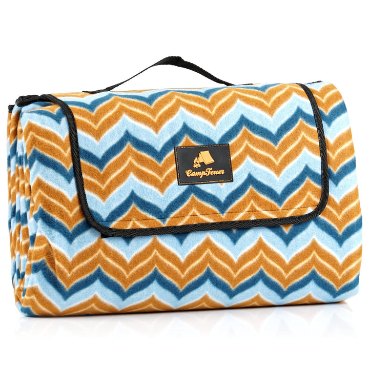 CampFeuer Picknickdecke 200x200 cm | blau/braun | Muster: Zickzack | XXL Campingdecke wasserabweisen