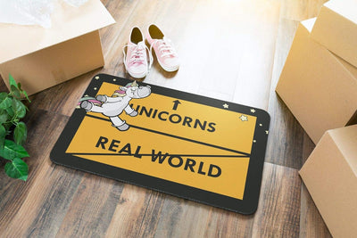 Tassenbrennerei Fussmatte mit Spruch Unicorns - Real World - Türmatte Einhorn lustig - für innen & a