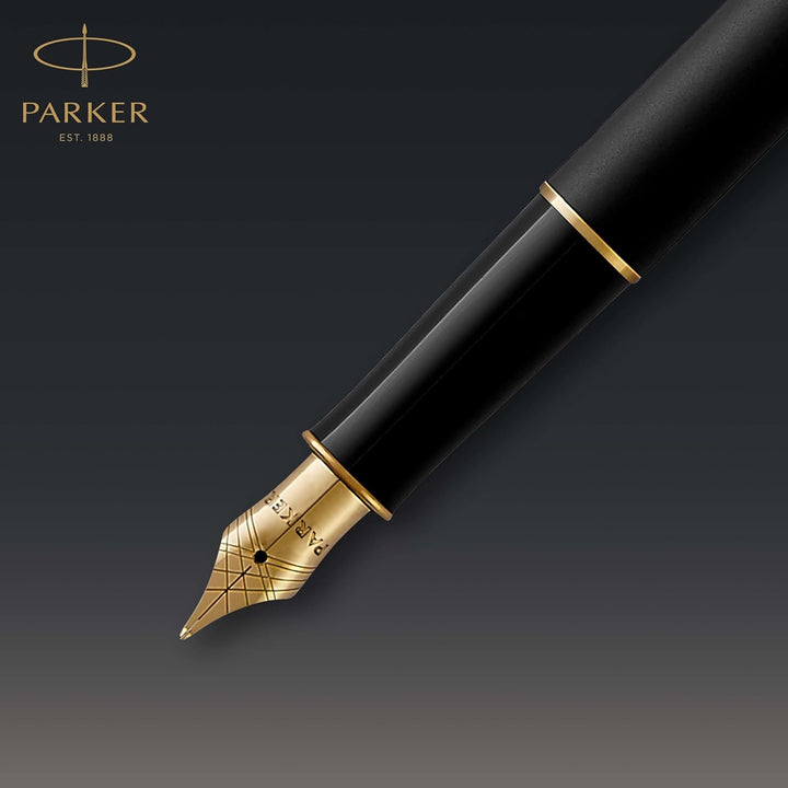 Parker Sonnet Füller | Matt-Schwarze Lackierung mit Goldzierteilen | Füllfederhalter mit feiner Fede