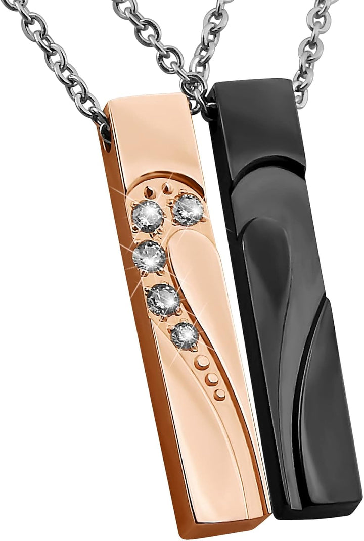 Hanessa 2 Stück Personalisierte Kette mit Gravur Edelstahl 50 cm mit Herz-hälften Anhänger in schwar