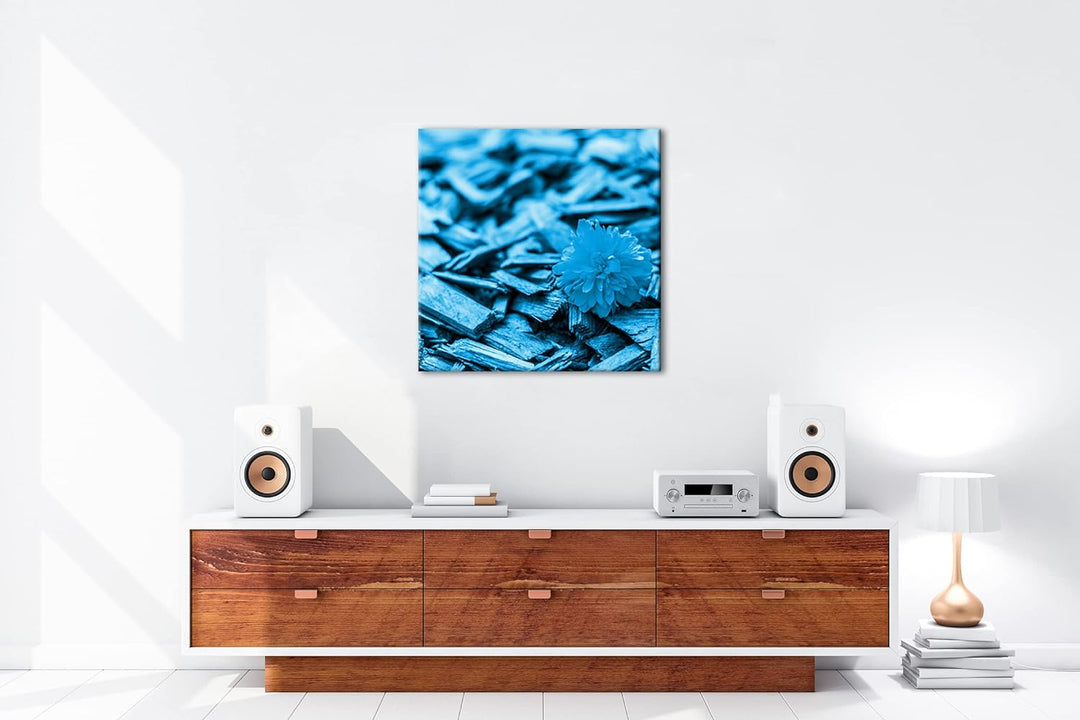 deyoli gelbe Blume auf Holz Format: 60x60 Effekt: Monocrome Blau als Leinwandbild, Motiv fertig gera