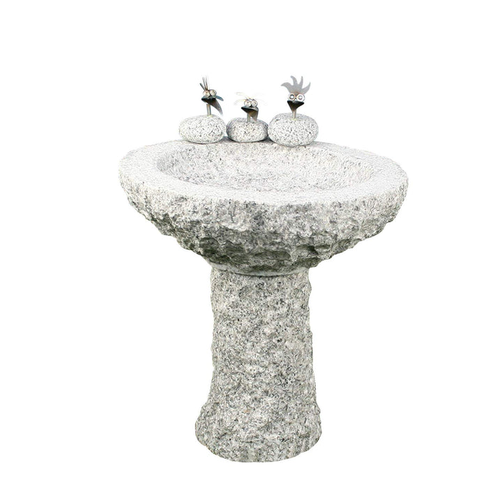 Gebrüder Lomprich Vogelbad aus Granit mit Fuss (3 Steinvögel am Rand