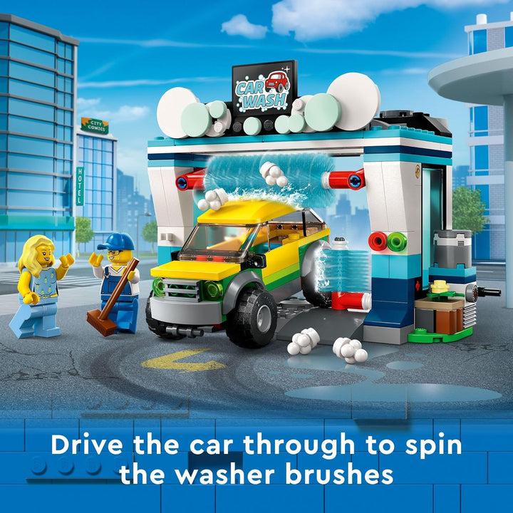 LEGO City Car Wash 60362 Bauspielzeug-Set, lustige Geschenkidee für Kinder ab 6 Jahren, mit drehbare