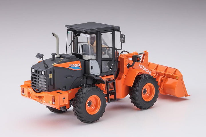 Hasegawa 1/35 Hitachi Radlader ZW100-6