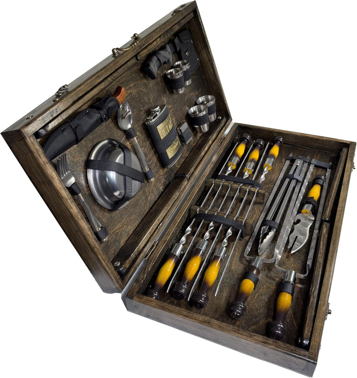 BBQ Grill Geschenkset im Holzkoffer mit Tischfunktion &amp; ukrainischer Symbolik – Premium Grillzubehör