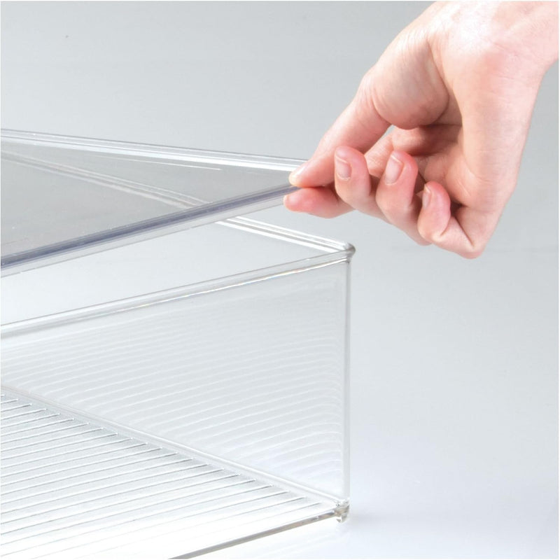 mDesign 2er-Set Wäschebox – 12,7 cm hohe Kleiderkiste mit Deckel für den Kleiderschrank – Stapelboxe