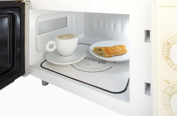 Gorenje MO 4250 CLI Stand-Mikrowelle mit Grillfunktion / 700 W / Garraum 20 L / elfenbein / Classico