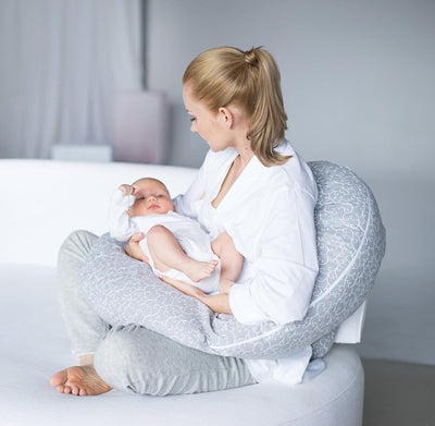 Motherhood Still- und Lagerungskissen sleepy-C, Classics, ergonomisch mit Öko-Tex Standard 100, Grau